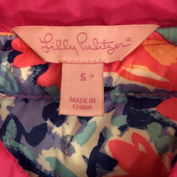 Lilly Pulitzer Cora Down Puffer Vest Womens Size S Pink Ruffle Tassel Zip Pull - Picture 5 of 14